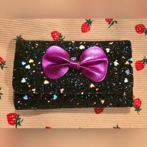 🆕️‎ NWT Girl's Sequins Heart Bow Snap Tri fold Wallet